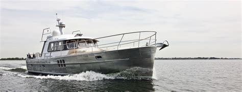 Discover the KORVET 14 Compact Long Range | Deep Water Yachts