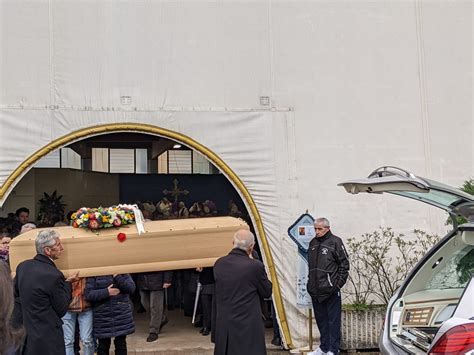 Cisano Bergamasco In Tantissimi Al Funerale Di Filippo Panzeri Morto