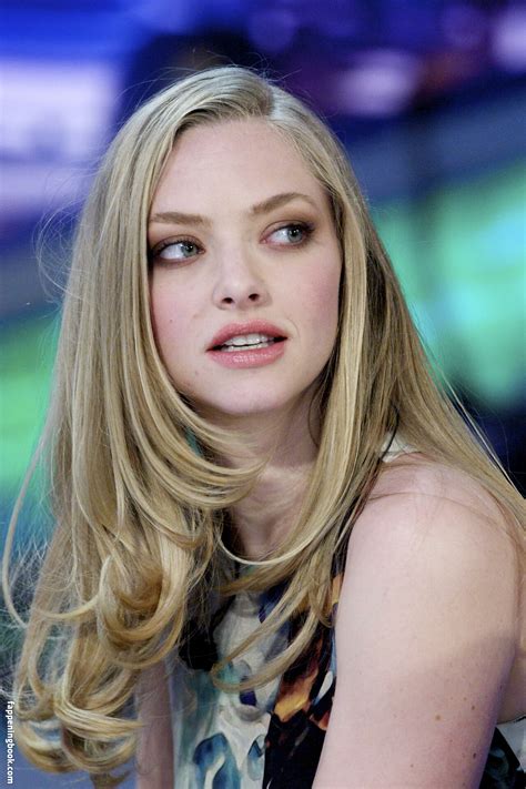Amanda Seyfried Nude The Fappening Photo 2387705 FappeningBook