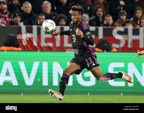 Kingsley Coman Del Bayern Muenchen Munich Alemania 08 De Noviembre Partido De La Uefa