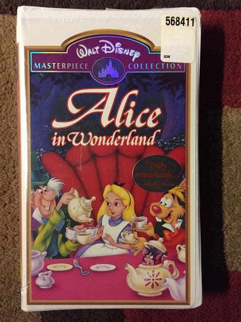 Walt Disney Masterpiece Collection Alice In Wonderland VHS New