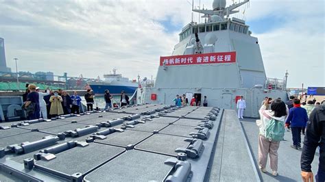 China Navy Open Day In Qingdao Type Dl Destroyer K Fps