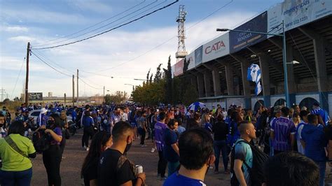 Polémico festejo los hinchas celebraron el centenario de Godoy Cruz