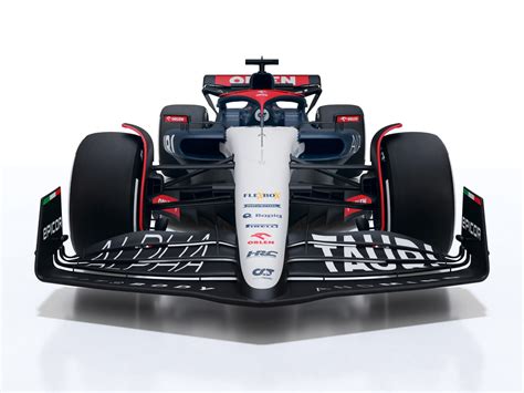 F1: First images of Alpha Tauri 2023 car revealed