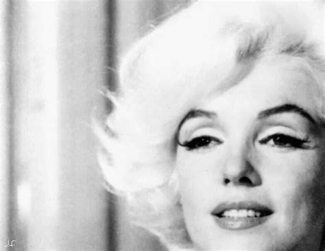 Pin By Terri Mcmanus On Marilyn In The 60s 60s Marilyn