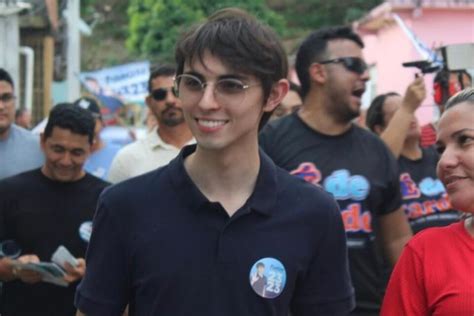 Aos 21 anos Amom chega a Brasília como o deputado mais votado do País