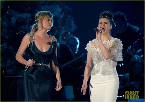 Idina Menzel Jennifer Nettles Duet Epic Version Of Let It Go