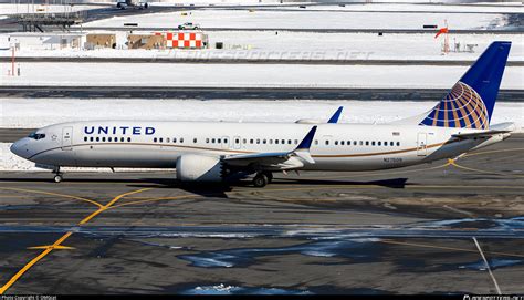 N27509 United Airlines Boeing 737 9 MAX Photo By OMGcat ID 1256321