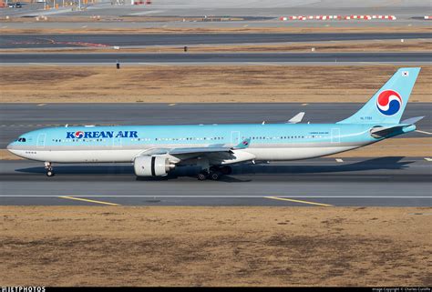 HL7701 Airbus A330 323 Korean Air Charles Cunliffe JetPhotos