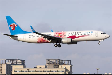 B 1979 China Southern Airlines Boeing 737 86N WL Photo by 航记shanghai