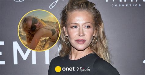 Katarzyna Warnke Wygina Si Na Pla Y W Sk Pym Bikini Nie Jest Sama Plejada Pl
