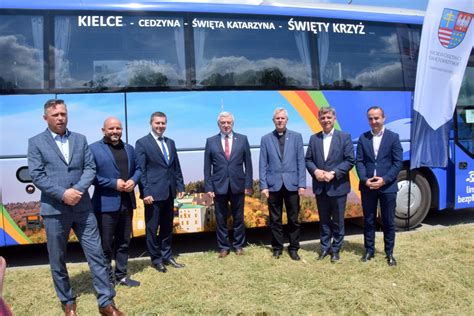 Na kolejny sezon ruszył bezpłatny autobus na trasie Kielce Święty