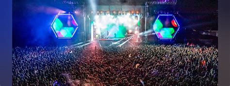 Breakaway Mass - Boston - Guest List, Tickets & Bottle Service | Discotech