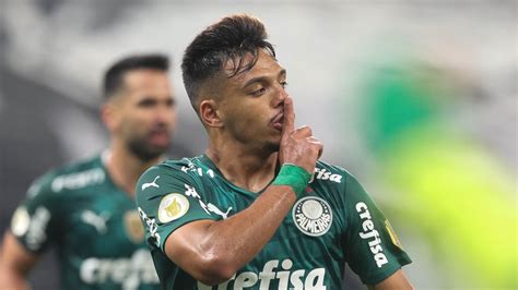 Palmeiras Gabriel Menino acredita em tropeço do Atlético MG e no