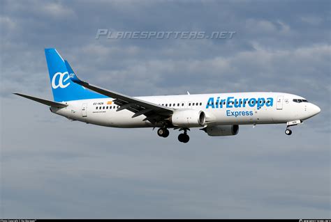 EC NZN Air Europa Express Boeing 737 8KN WL Photo By Rui Marques ID