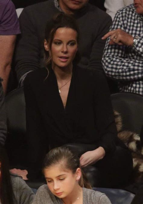 Kate Beckinsale Los Angeles Lakers Vs Indiana Pacers In La