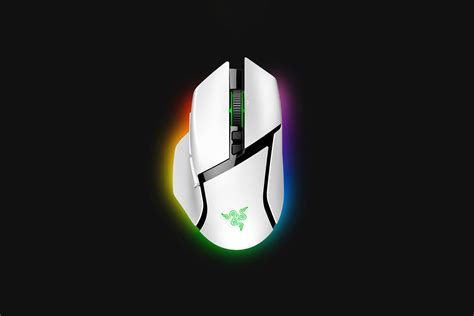 Razer レイザー Basilisk V3 Pro White Edition RZ01 04620200 R3A1 送料無料