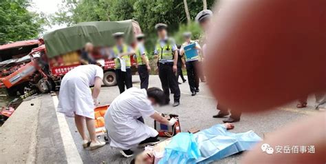 安岳319国道两货车相撞，1人重伤2人死亡（附车祸现场视频）急救