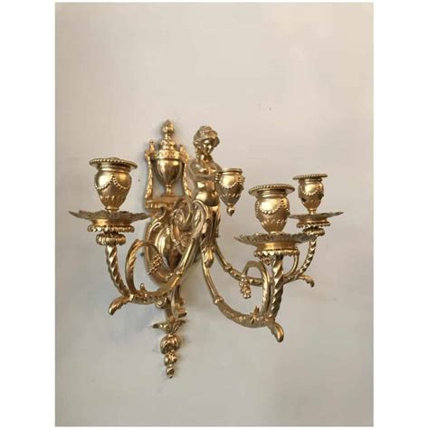 Paire Dapplique Trois Bras En Bronze Dor Style Louis Xvi Les