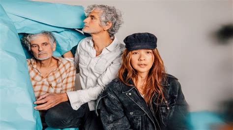 Tras un silencio de 8 años vuelve Blonde Redhead con un nuevo disco sin complicaciones