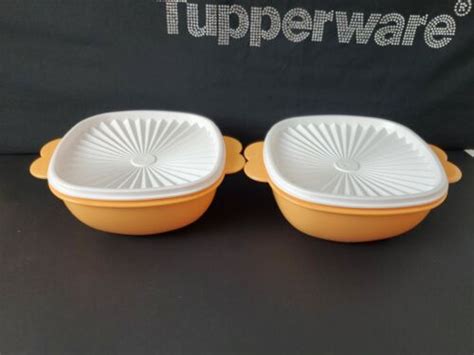 Tupperware Servalier Double Tab Square Bowl 6 50 Cups Orange White Seal