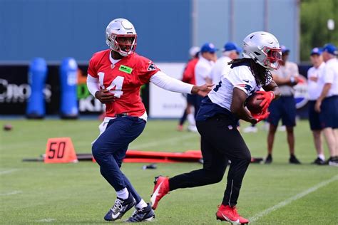 Patriots Coach Jerod Mayo Jacoby Brissett Opens Camp As Qb1