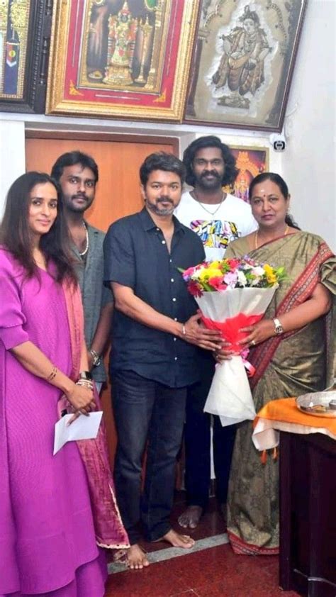 thalapathi rajini leo vijay  trisha thalapathi vijay actor photo