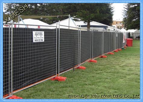 Hot Dipped Galvanized Temporary Mesh Fencing Heavy Duty Portable