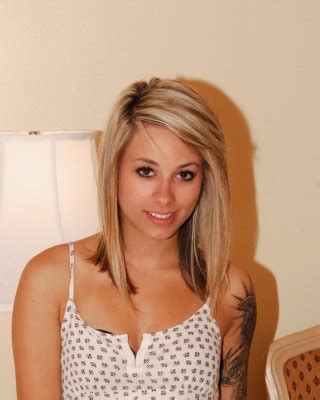 Amateur College Freshman Girl Porn Pictures Xxx Photos Sex Images Pictoa