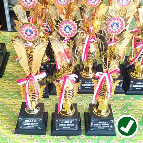 Order Piala Juara 1 2 3 Lomba Kejuaraan Tapak Suci | pesan sabuk ...