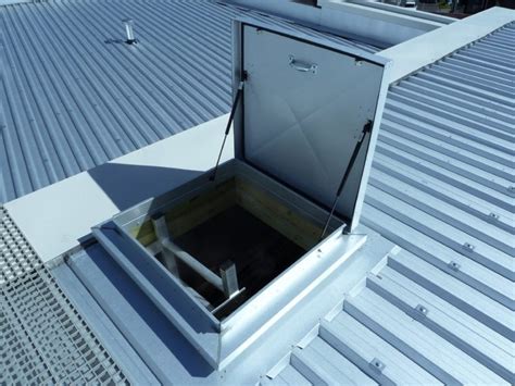 07 72 33 Roof Hatches ZeroDocs