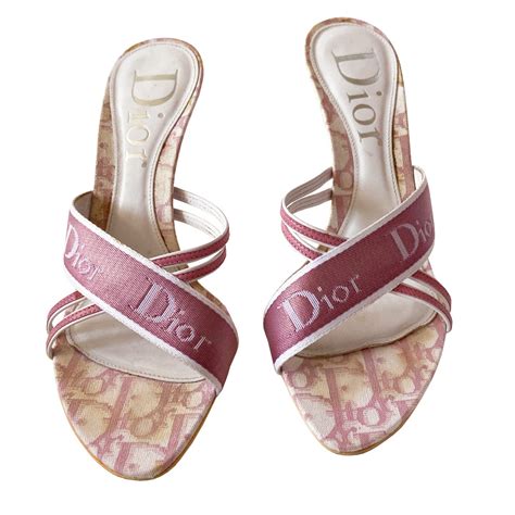 Christian Dior Pink Diorissimo Heels Sandals - 37 – Angeles Vintage