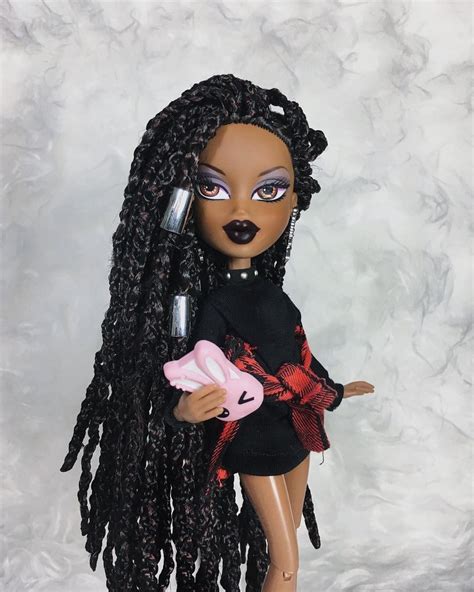 Pin By Shennysin On Dolls Black Bratz Doll Bratz Doll Fashion Dolls