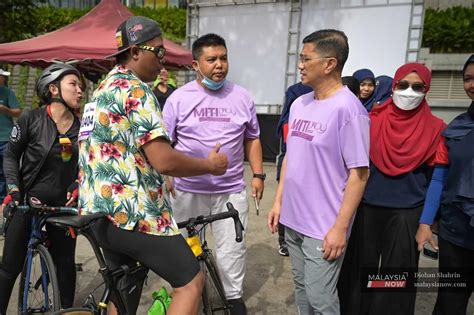 Azmin Yakin Pn Boleh Menang Di Gombak Malaysianow