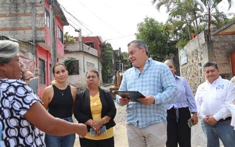 Rafael Reyes Supervisa Obras En La Colonia Joya Del Agua El Sol De