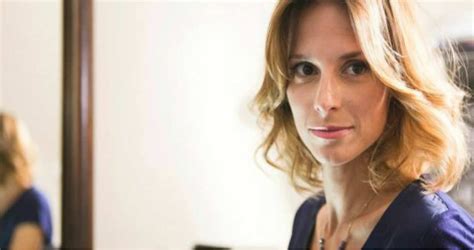 Núria Madruga criou uma cueca de bikini que parece uma fralda