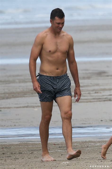 Tom Brady Best Shirtless Celebrity Pictures Of Popsugar