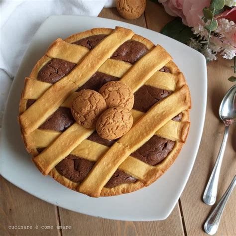 Torta Crostata Amaretti E Cioccolato Dolce Ripieno Con Ricotta