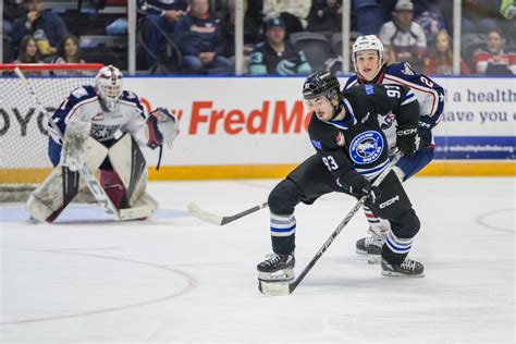 Wenatchee Wilds Matthew Savoie Cant Be Stopped In Return To The Whl