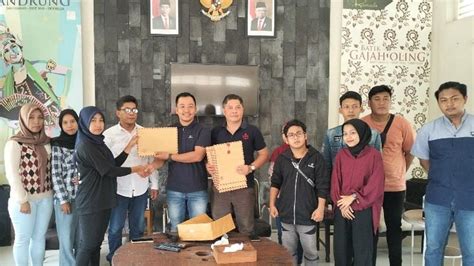 Kasus Pengusaha Bakso Sandera Dan Sita Barang Karyawan Karena Rugi Di