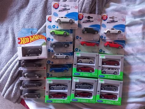 LOT REVENDEUR 24 Majorette Norev Hot Wheels Maisto Welly 1 64 3 Inches EUR 34 99 PicClick FR