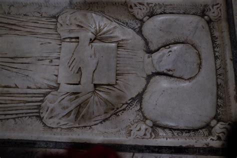 Florence Bas Relief Tomb 1 Of 1 Marilyn Vache Flickr