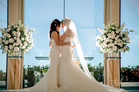Love Is Love Same Sex Bride S Photoshoot J Adore Wedding Videos