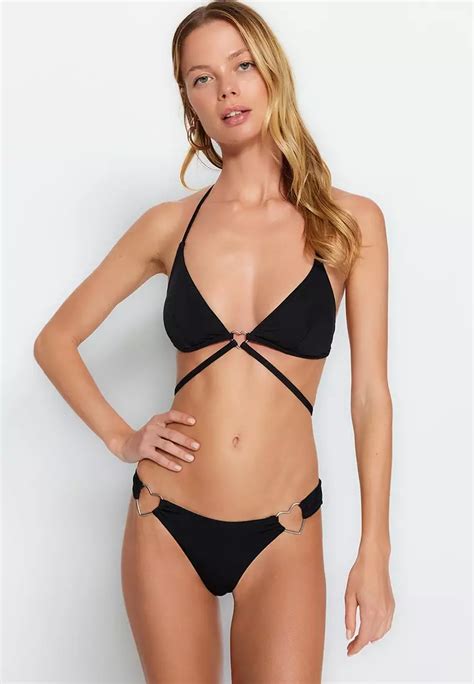 Buy Trendyol Triangle Accessorized Bikini Top 2024 Online ZALORA