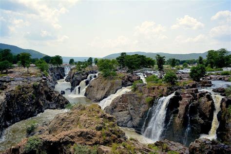 Hogenakkal Falls l Highly Distinctive Structure - Our Breathing Planet