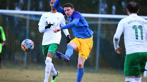 Fußball Bezirksliga Ost Der TSV Peterskirchen bezwingt den SV Ostermünchen