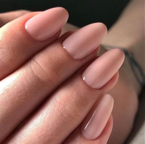 Comment Choisir Un Vernis Ongles Nude Selon La Couleur De Votre Peau Manucure Mode Et