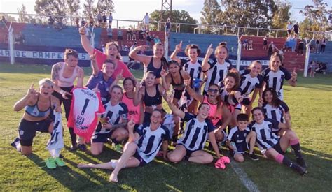 LRF Club Sarmiento es el primer campeón oficial del fútbol femenino