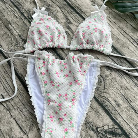 ౨ৎ coquette floral bikini top bottom Depop