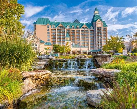 Chateau On The Lake Resort And Spa Updated 2017 Prices And Reviews